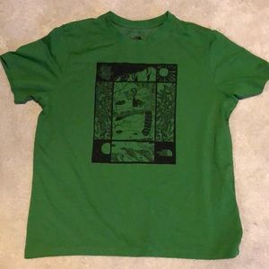 Women’s green north face shirt - never worn